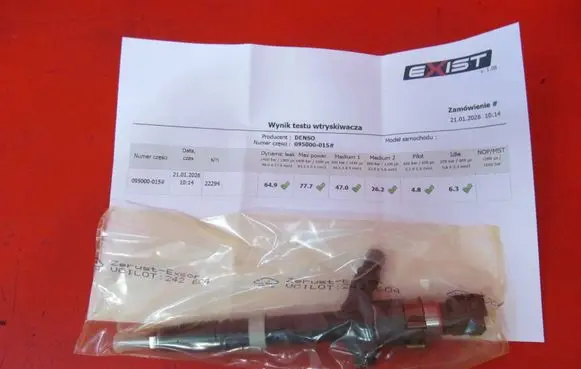 Toyota RAV 4 (XA20) Fuel injector 095000015 2367027030