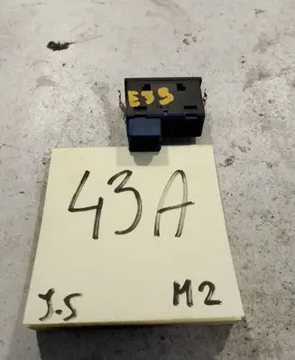 BMW 5 E39 Traction control (ASR) switch 61318373769