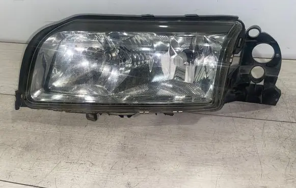 Volvo S80 Headlight/headlamp 8693557 89007829