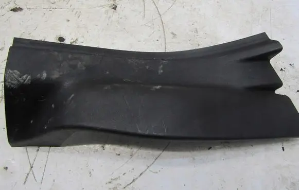 Opel Crossland X Rear sill (body part) 39149160