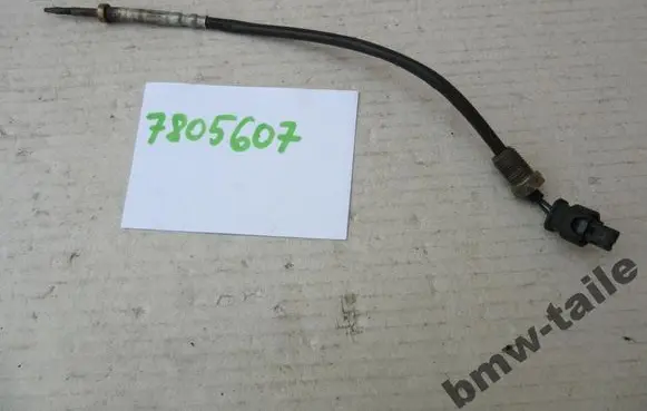 BMW 7 G11 G12 Exhaust gas temperature sensor 7805607