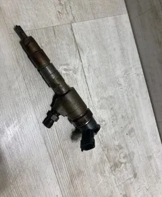Ford B-MAX Fuel injector CV6Q9F593AA