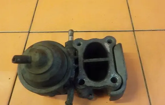 Honda Civic IX Throttle body valve 