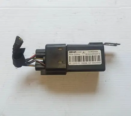 Mercedes-Benz Vito Viano W639 Other relay A6398300084 899260000 a8965