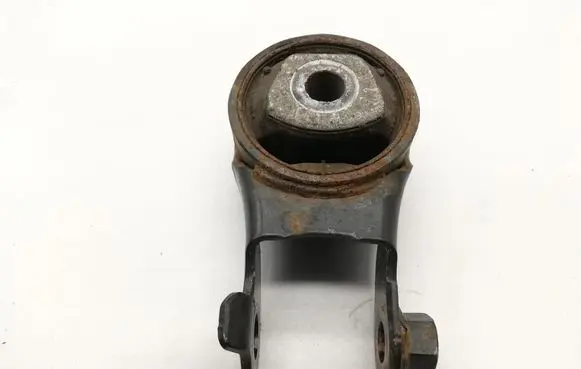 Toyota Yaris Gearbox mount