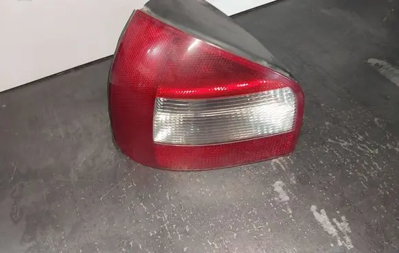 Audi A3 S3 8L Rear/tail lights 8L0945095
