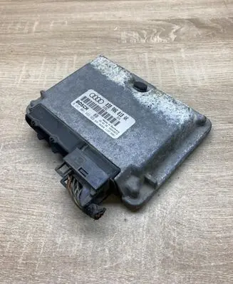 Audi A3 S3 8L Engine control unit/module ECU 038906018AK 0281001852