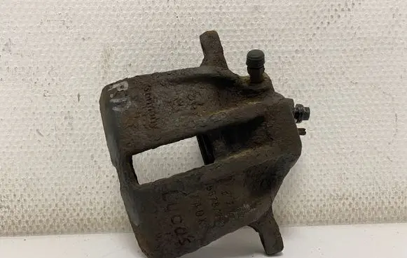 Volkswagen Polo III 6N 6N2 6NF Front brake caliper 6N0615124A