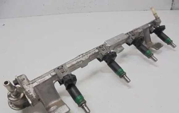 Ford Fiesta Fuel injector 98MF-BB