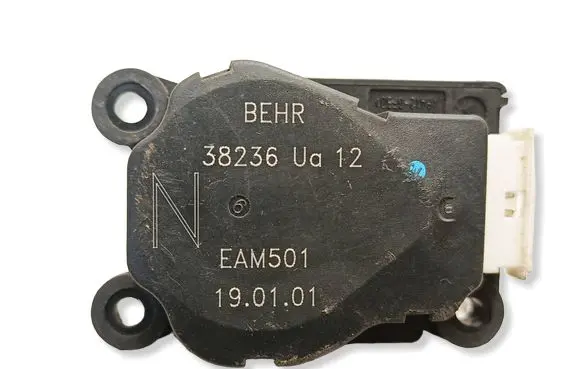 Mercedes-Benz S W220 Air flap motor/actuator 38236 EAM501 190101