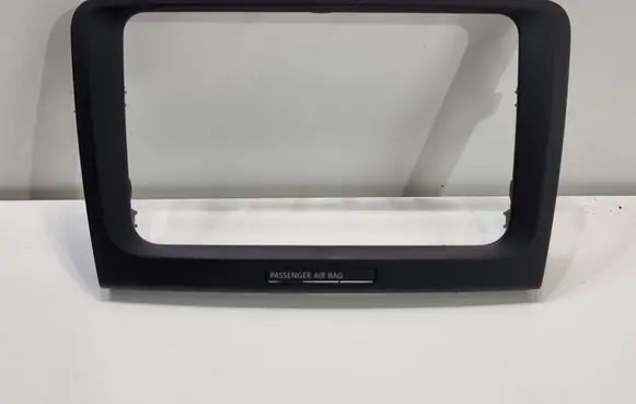Skoda Superb B6 (3T) Radio/GPS head unit trim 3T0858069