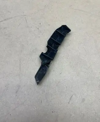Audi A3 S3 A3 Sportback 8P Front bumper mounting bracket 8P0807183A