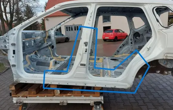 Nissan X-Trail T33 Sill NISXTRPRO990175