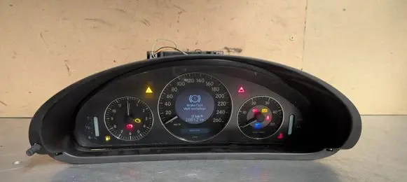 Mercedes-Benz CLK A209 C209 Speedometer (instrument cluster) A2095404211 110080140