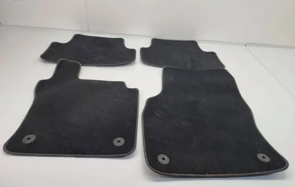 Volkswagen Golf VIII Car floor mat set 0002170210 5G2864436G