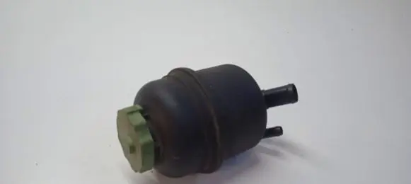 Mercedes-Benz Sprinter W906 Power steering fluid tank/reservoir 9064600083