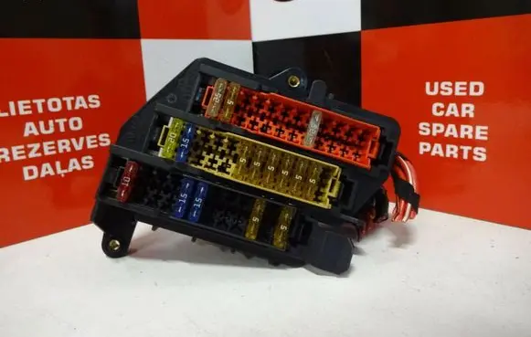 Audi A6 S6 C6 4F Fuse module 4F2971845A