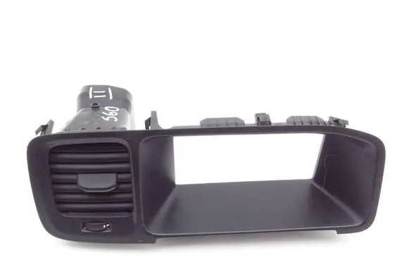 Volvo S60 Dash center air vent grill 39804051