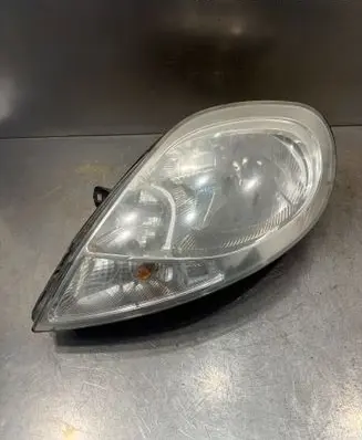 Opel Vivaro Headlight/headlamp 8200701354 93859829 89313970