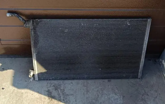 Jaguar XE Coolant radiator
