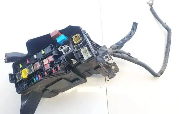 Toyota RAV 4 (XA30) Fuse box set 5703 3wxb1