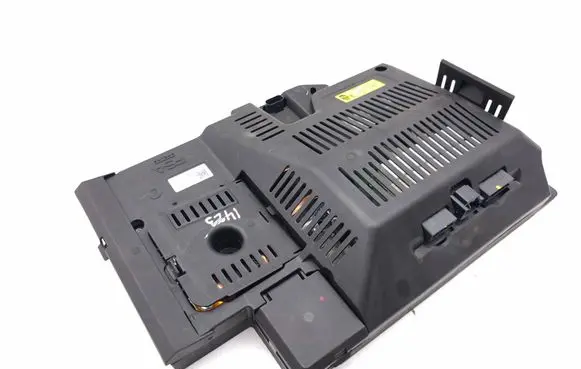 Peugeot 3008 III Battery control module 9861542480