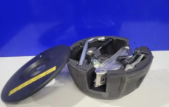 Audi A6 S6 C5 4B Tool set 4B5012109 4B9010149F