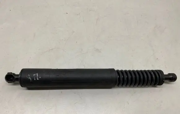 Volkswagen Touareg I Tailgate/trunk strut/damper 7L6827550J 3519115