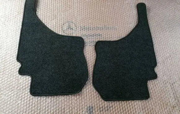 Toyota Hilux (AN10, AN20, AN30) Interior carpet PZ410N9352HA