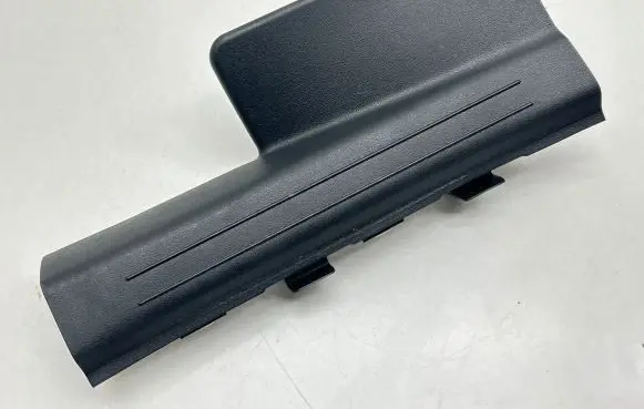 KIA EV6 Rear sill trim cover 85875CV000