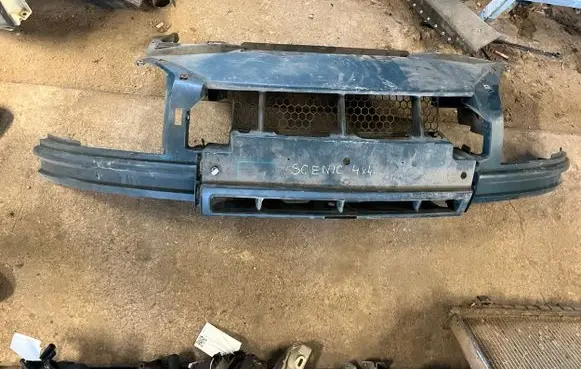 Renault Scenic RX Front bumper 7700437703 7700437704 7700437705