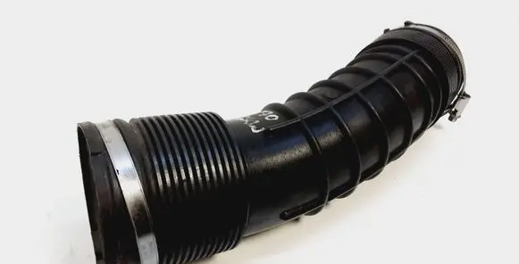 Volvo V70 Air intake duct part 6898050