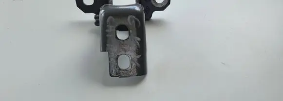 Renault Captur II Rear door upper hinge