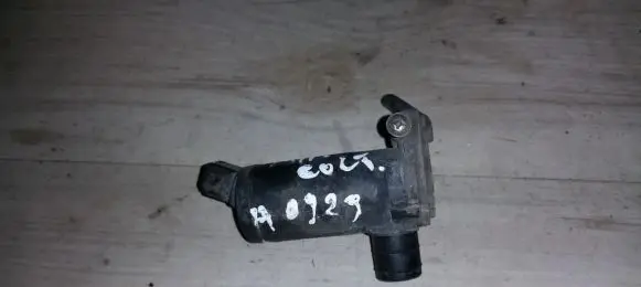Mitsubishi Colt Windscreen/windshield washer pump