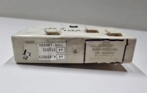Volvo S70 V70 V70 XC Alarm control unit/module 9459075 MB2323008272