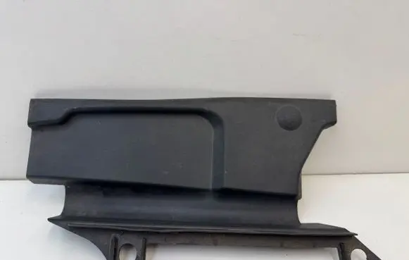 Audi TT TTS RS Mk3 8S Fender end trim 8S0821944A