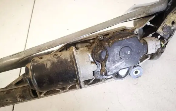 Subaru B9 Tribeca Wiper motor 86510XA01A
