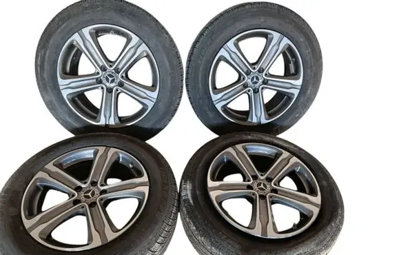 R18 alloy rim