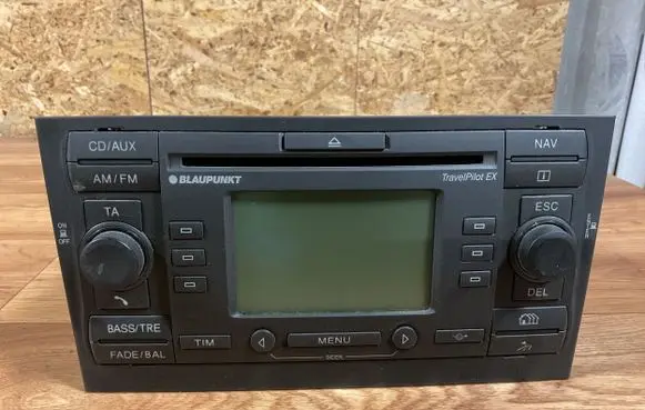Ford Mondeo Mk III Radio/CD/DVD/GPS head unit 3S7T18K931CC BP051155 7612300511