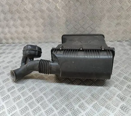 Fiat 500L Air filter box 51890357 46783548