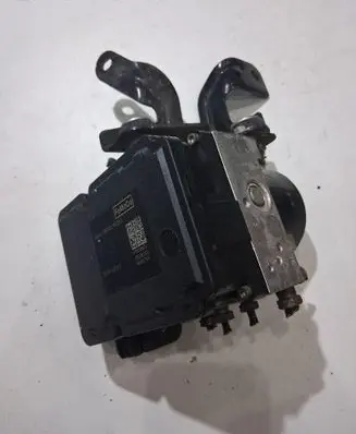Ford Fiesta ABS Pump AV592C405GB