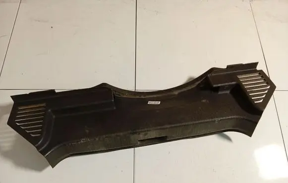 Opel Astra H Other trunk/boot trim element 332004790