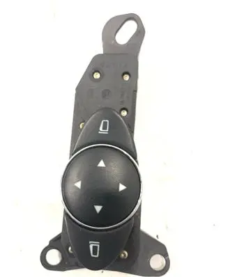 Mercedes-Benz E W211 Wing mirror switch 2118215779 03211035