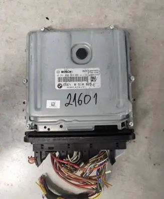 BMW 3 E90 E91 Engine control unit/module 8510829 0281017024