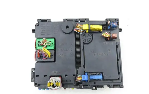 Peugeot 406 Central body control module 9640091380 S110950410
