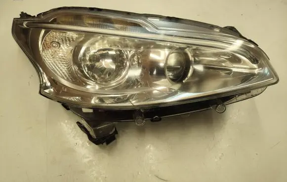 Peugeot 208 Headlight/headlamp 9802221680 89905956