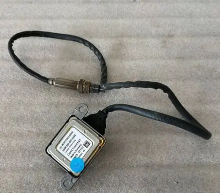Mercedes-Benz E W212 Lambda probe sensor A000905E035