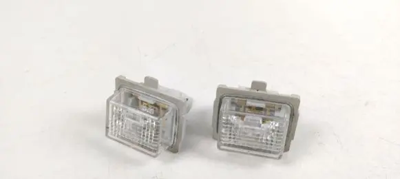 Mercedes-Benz E W212 Number plate light A2218200856