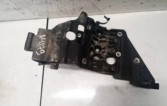Chrysler Voyager Engine mounting bracket 90512909 90512909G