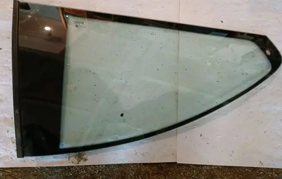 BMW 3 E46 Rear side window E643R00049 AS2